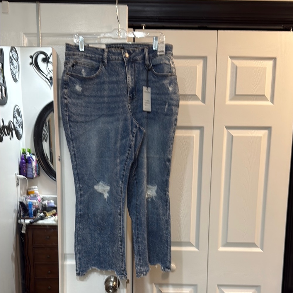 Judy Blue Women's Blue Distressed Jeans